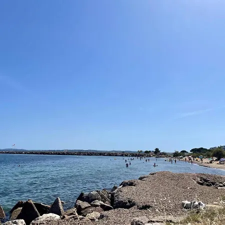 Climatise En Bord De Et Privee Lejlighed Hyères